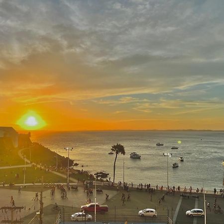 Apartamento No Farol Da Barra. Vista Deslumbrante Para O Mar! No Circuito Do Carnaval. Ao Lado Do Porto Da Barra ! Salvador Esterno foto