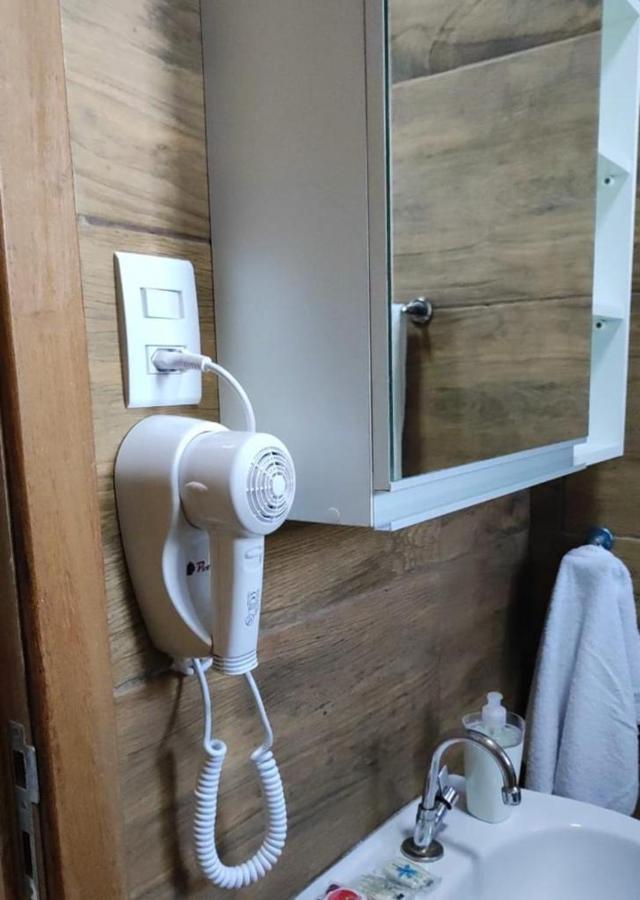Apartamento No Farol Da Barra. Vista Deslumbrante Para O Mar! No Circuito Do Carnaval. Ao Lado Do Porto Da Barra ! Salvador Esterno foto